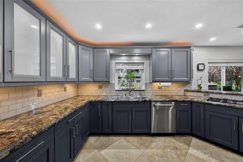 629 Kensington Place Wilton Manors FL 33305
