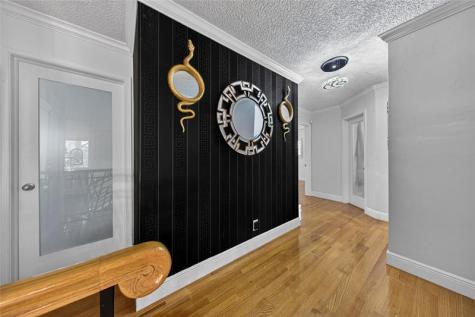 629 Kensington Place Wilton Manors FL 33305