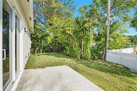 7874 Griswold Street Lantana FL 33462