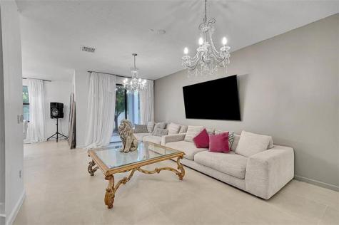 455 NW 33rd Lane Pompano Beach FL 33069