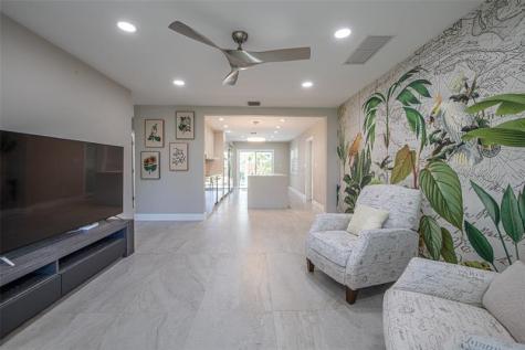 171 SE 6th Avenue Deerfield Beach FL 33441