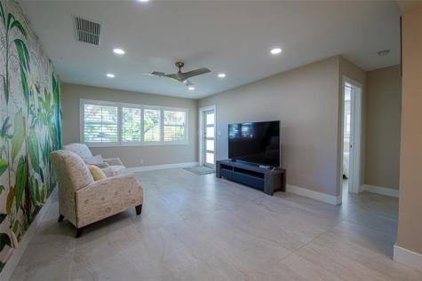 171 SE 6th Avenue Deerfield Beach FL 33441