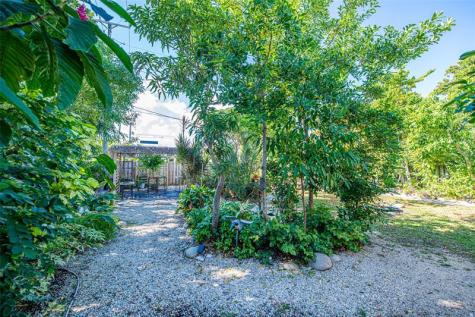 171 SE 6th Avenue Deerfield Beach FL 33441