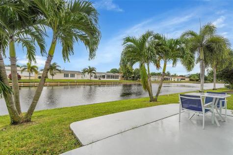 4600 NW 45 Street Tamarac FL 33319