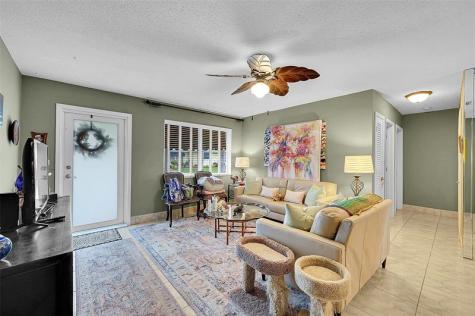 4600 NW 45 Street Tamarac FL 33319
