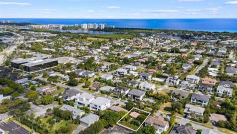 1001 NE 2nd Terrace Boca Raton FL 33432