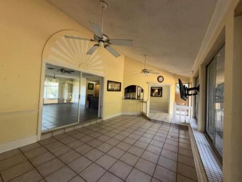 1505 SE 36th Street Cape Coral FL 33904