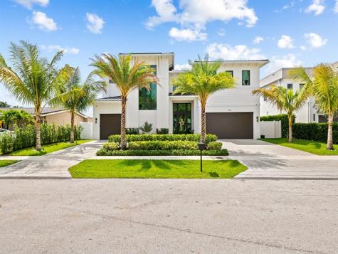 2420 NE 48th Street Lighthouse Point FL 33064