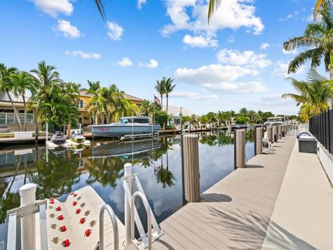 2420 NE 48th Street Lighthouse Point FL 33064