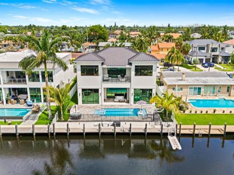 2420 NE 48th Street Lighthouse Point FL 33064