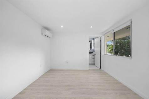 823 SW 27th Street Fort Lauderdale FL 33315