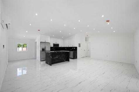 823 SW 27th Street Fort Lauderdale FL 33315