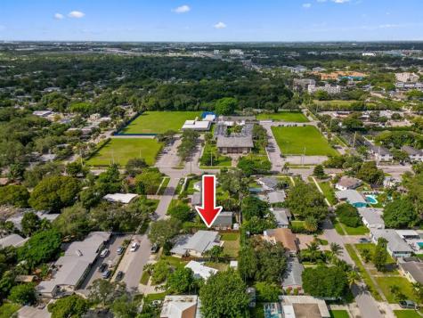 823 SW 27th Street Fort Lauderdale FL 33315