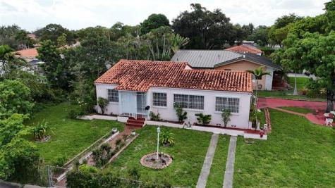 1000 SW 62nd Avenue West Miami FL 33144