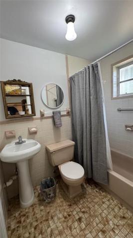 1000 SW 62nd Avenue West Miami FL 33144