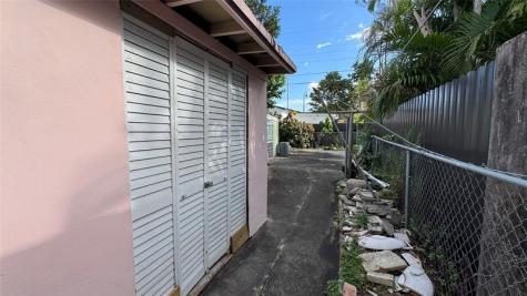 1000 SW 62nd Avenue West Miami FL 33144