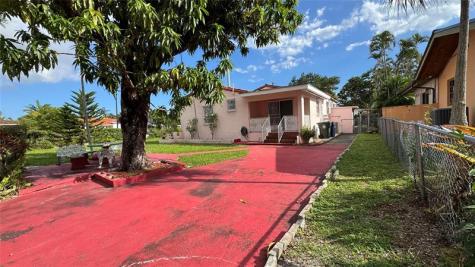 1000 SW 62nd Avenue West Miami FL 33144