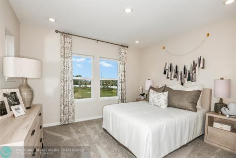 473 SE Ranch Oak Circle Port St Lucie FL 34984
