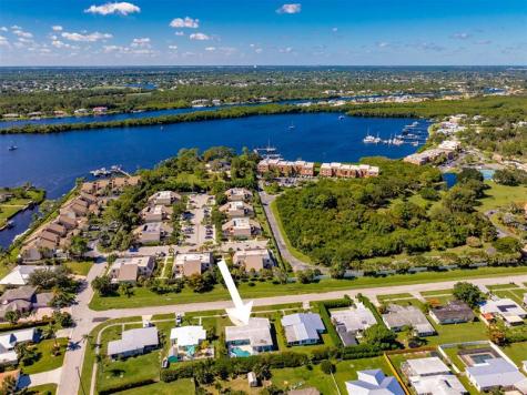 3173 SE Pruitt Road Port St Lucie FL 34952