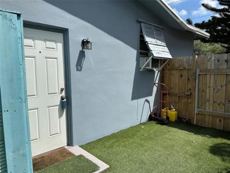 4201 Thomas Street Hollywood FL 33021