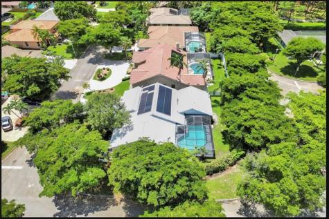 4772 NW 60th Lane Coral Springs FL 33067