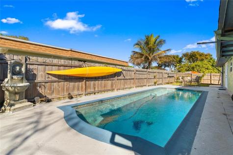 7901 NW 69th Avenue Tamarac FL 33321