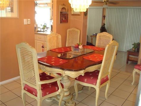5809 NW 85th Avenue Tamarac FL 33321