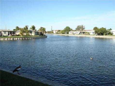 5809 NW 85th Avenue Tamarac FL 33321