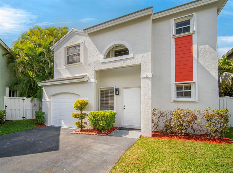 9870 NW 2nd Street Plantation FL 33324