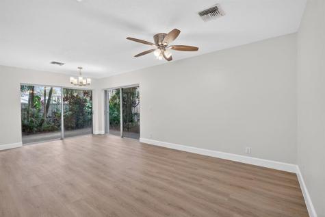 9870 NW 2nd Street Plantation FL 33324