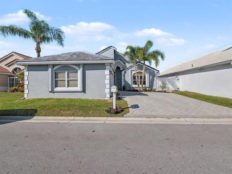 7727 Great Glen Circle Delray Beach FL 33446