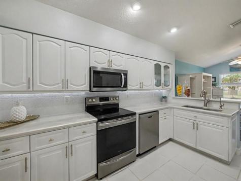 7727 Great Glen Circle Delray Beach FL 33446