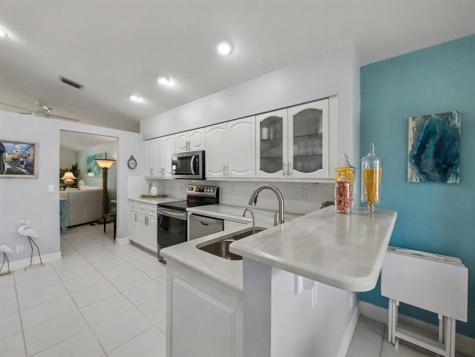 7727 Great Glen Circle Delray Beach FL 33446