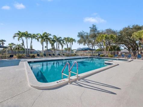 7727 Great Glen Circle Delray Beach FL 33446