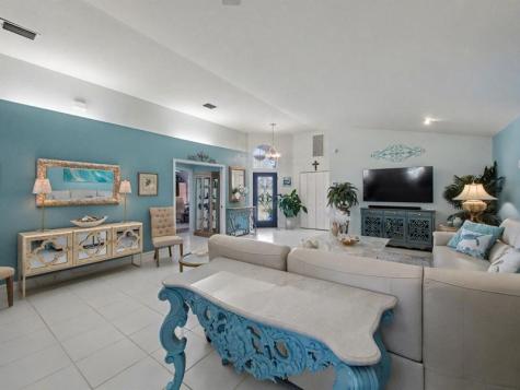 7727 Great Glen Circle Delray Beach FL 33446