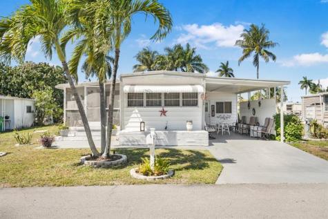 2001 SW 84th Avenue Davie FL 33324