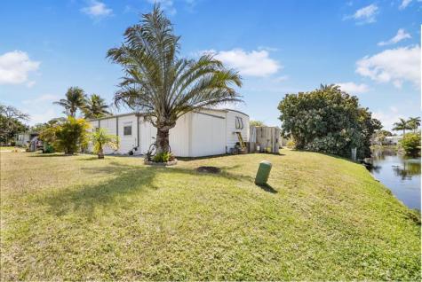 2001 SW 84th Avenue Davie FL 33324