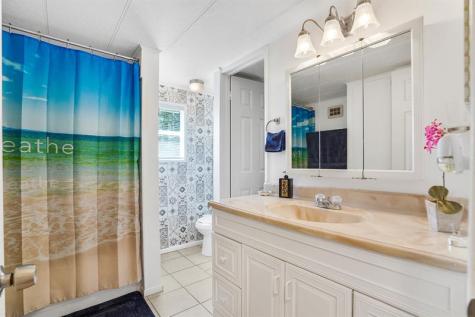2001 SW 84th Avenue Davie FL 33324