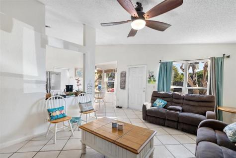 1001 SW 133rd Terrace Davie FL 33325