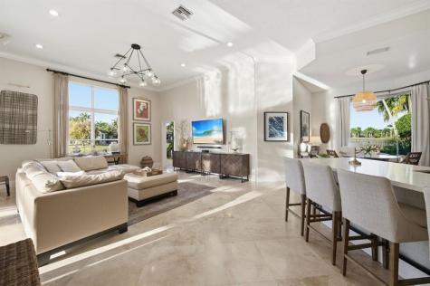 2494 Eagle Watch Lane Weston FL 33327