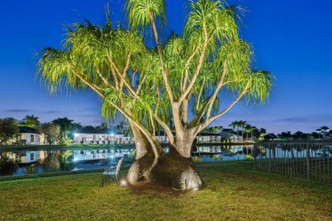 2494 Eagle Watch Lane Weston FL 33327