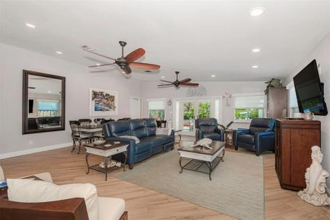 4717 SW 35th Avenue Dania Beach FL 33312