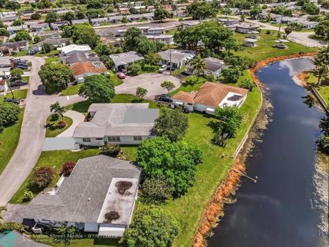 4220 NW 49th Avenue Lauderdale Lakes FL 33319