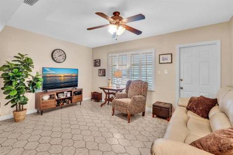 5800 NW 83rd Terrace Tamarac FL 33321