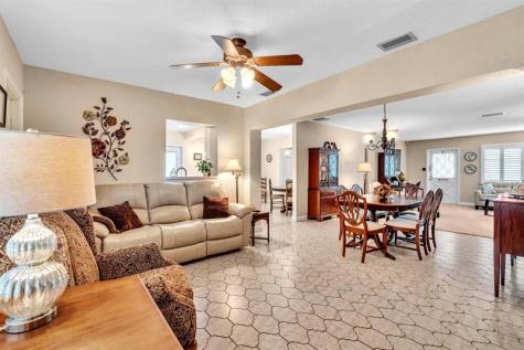 5800 NW 83rd Terrace Tamarac FL 33321