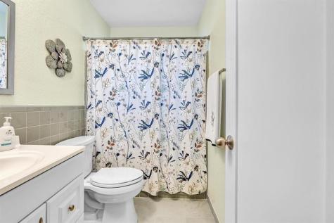 5800 NW 83rd Terrace Tamarac FL 33321