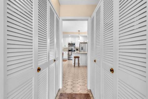 5800 NW 83rd Terrace Tamarac FL 33321
