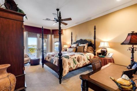 4089 SE Old Saint Lucie Boulevard Stuart FL 34996