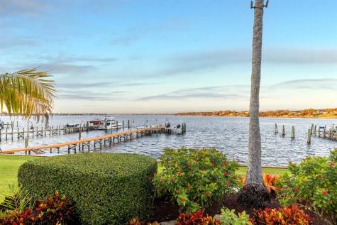 4089 SE Old Saint Lucie Boulevard Stuart FL 34996