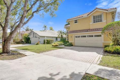 11064 Bismarck Place Hollywood FL 33026
